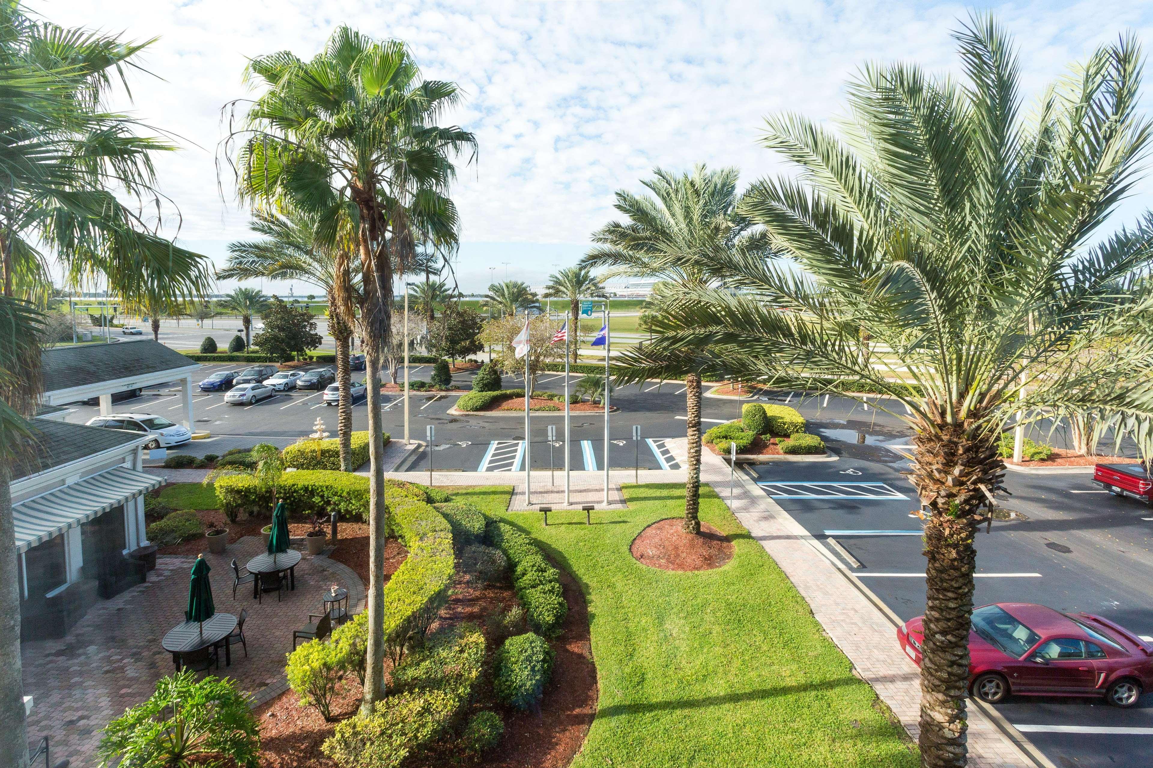 Hilton Garden Inn Daytona Beach Airport Exterior photo